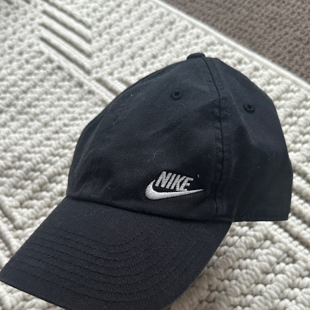 Nike Classic Black Hat